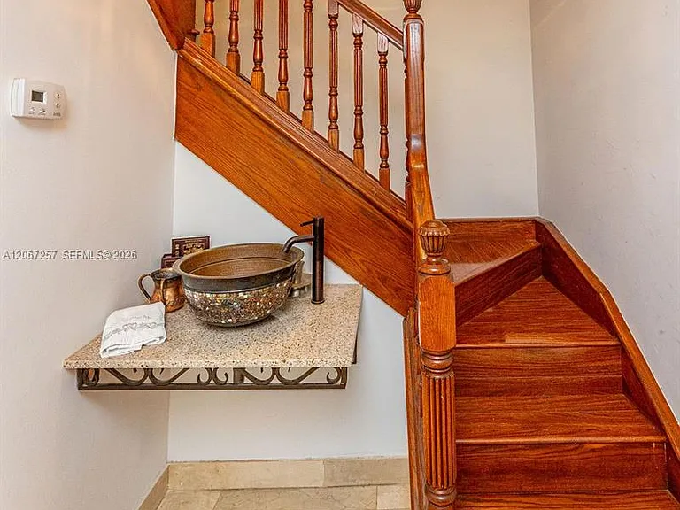 20935 NE 37th Ct — Photo 29