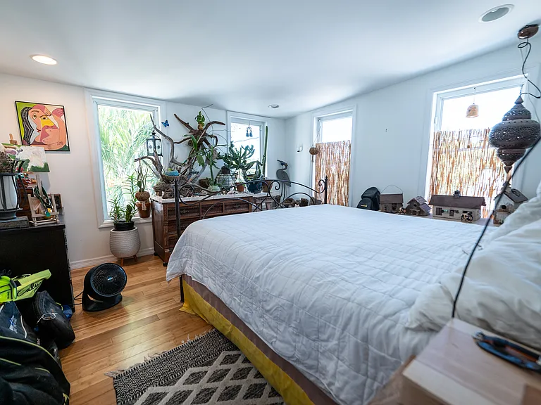 1124 Catherine St #202 — Photo 12