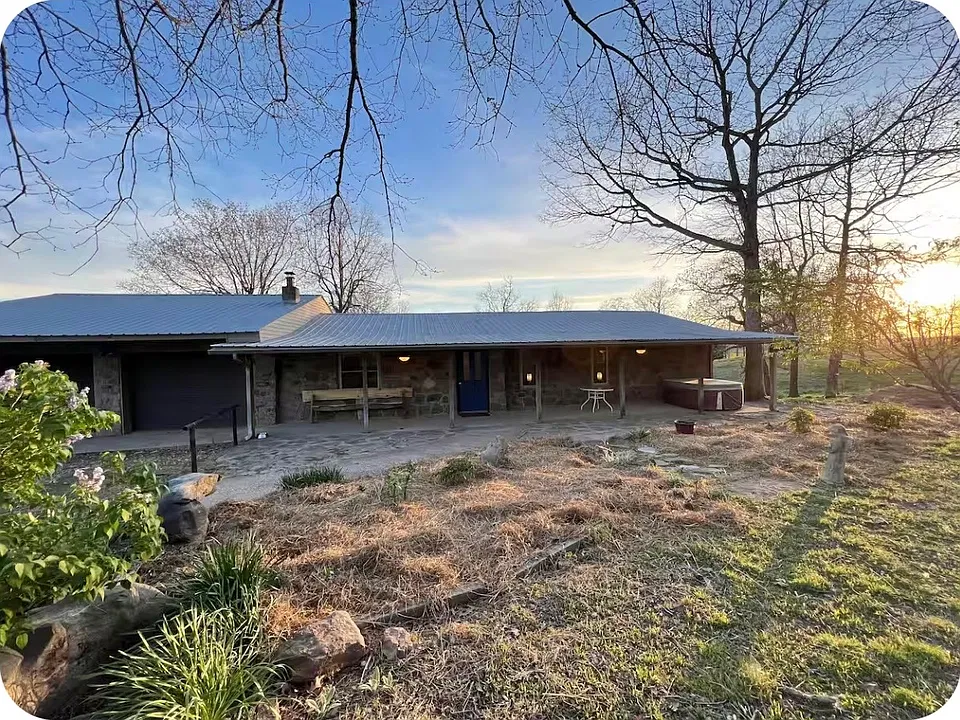387 Sunnyland Rd