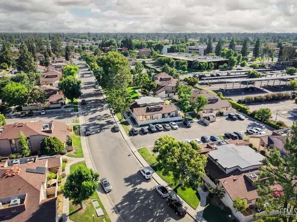 5100 Dunsmuir Rd APT 11, Bakersfield, CA 93309