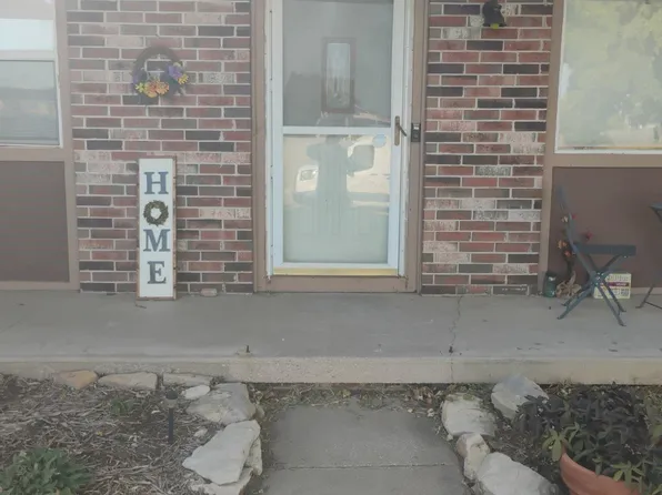 6705 N Grove St, Wichita, KS 67219