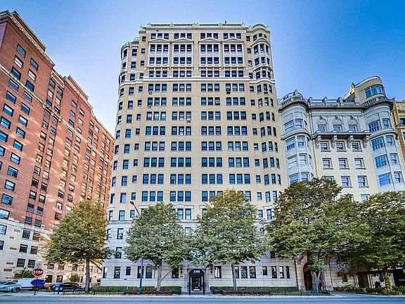2nd image of 3300 N Lake Shore Dr APT 2B