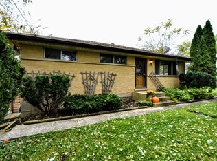 40805 N Delany Rd, Wadsworth, IL 60083