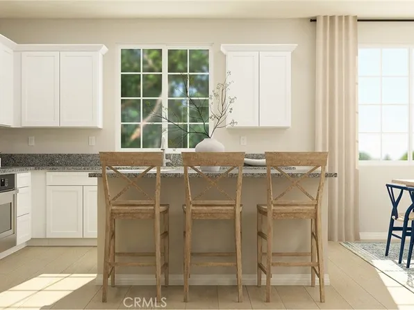 1120 Tom Cat Ave, Rialto, CA 92376