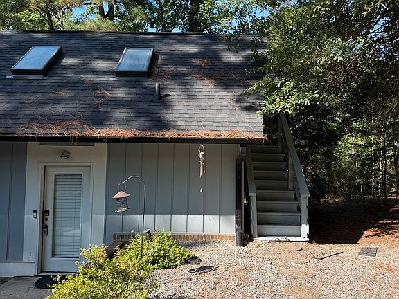 5th image of 3628 Country Cove Ln #A