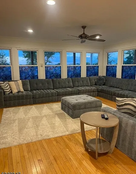 1409 River Rd — Photo 5