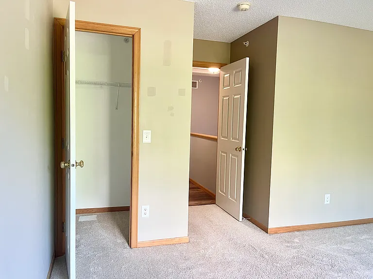 3260 Corliss Trl — Photo 32