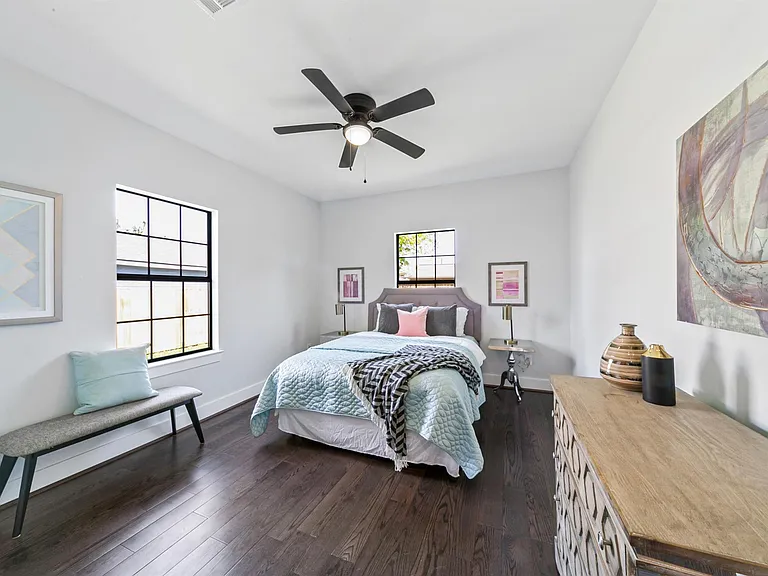 815 Wilkes St — Photo 31