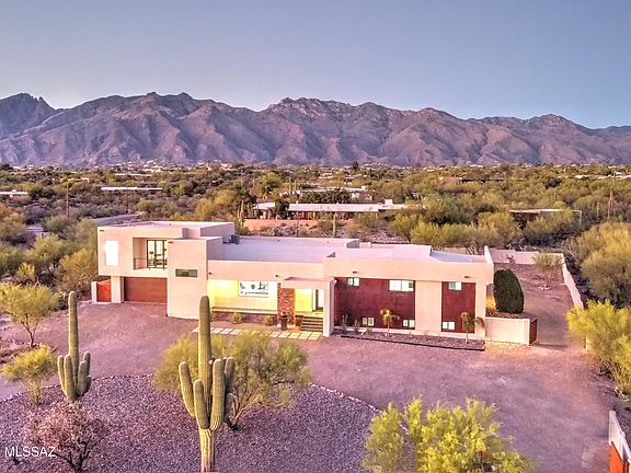 3rd image of 4939 E River Rd