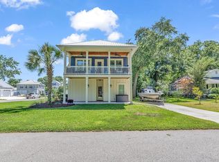 12 Fathom Ln, Murrells Inlet, SC 29576