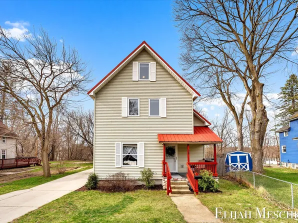 609 W Green St, Hastings, MI 49058