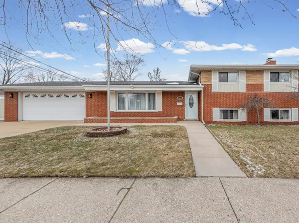 20801 Paloma St, Saint Clair Shores, MI 48080