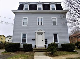 15 Dixon St APT 1, Westerly, RI 02891