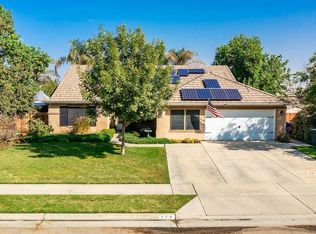 772 Brentwood Dr, Lemoore, CA 93245