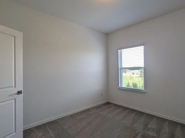 2257 Adena Springs Dr — Photo 18