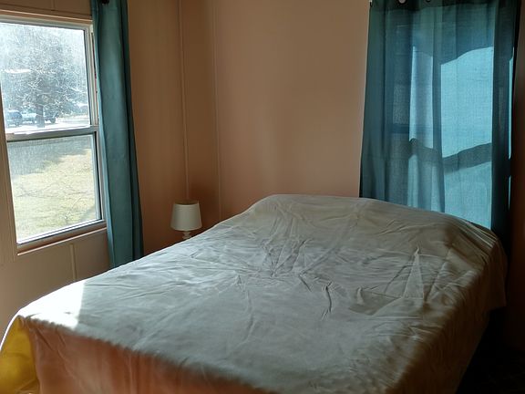 3rd image of 5552 Walt Dr