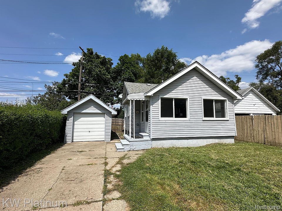 1st image of 320 Chestnut Ave