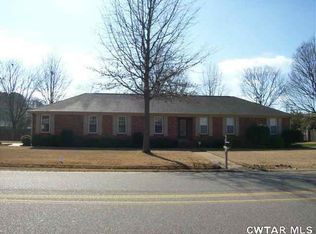 54 E University Pkwy, Jackson, TN 38305
