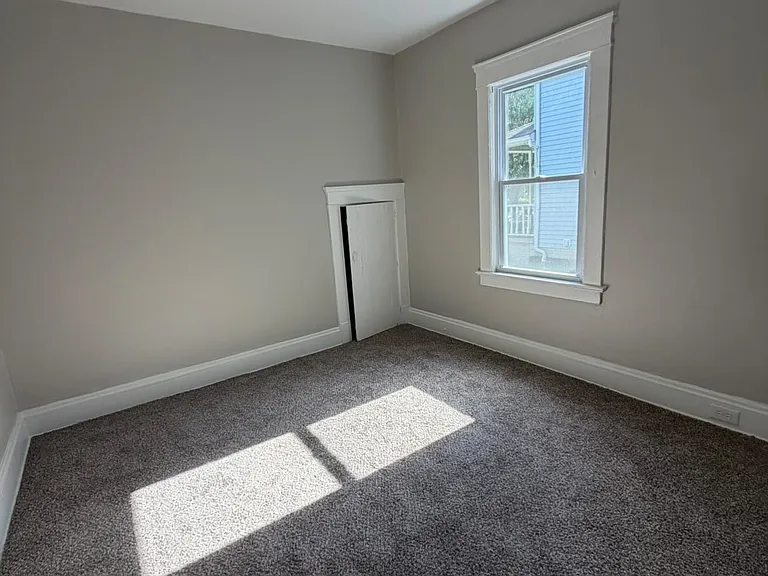 9512 Parkview Ave #1 — Photo 6