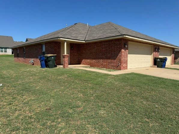 2728 Valley View Dr