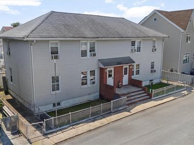 33 Bevy Ct, Brooklyn, NY, 11229