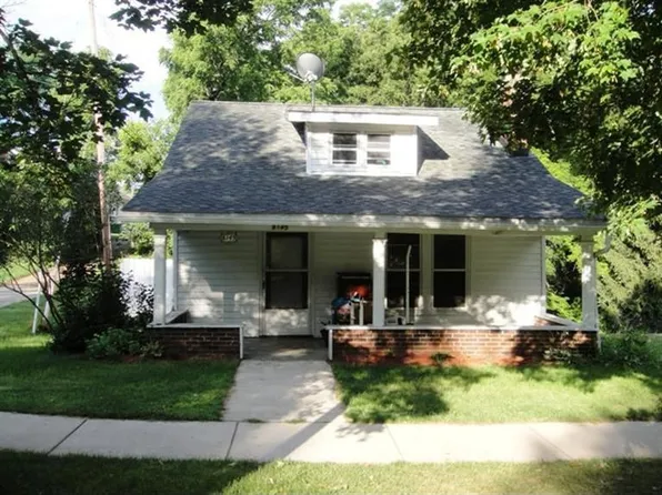 8145 5th St, Dexter, MI 48130
