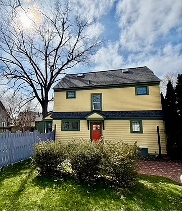 221 Houston Pl Photo 1