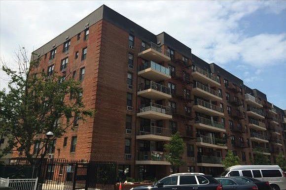 1st image of 2800 Coyle St Unit 221