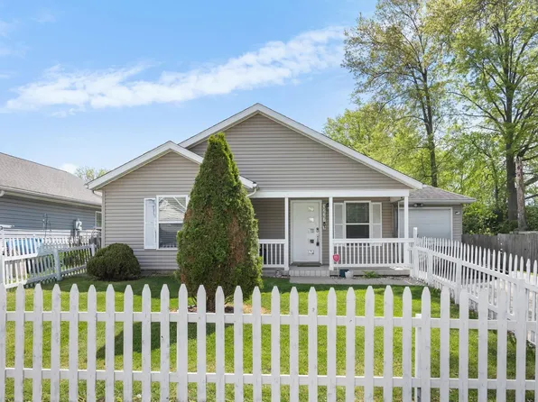 3227 Townsend Dr, Lafayette, IN 47909