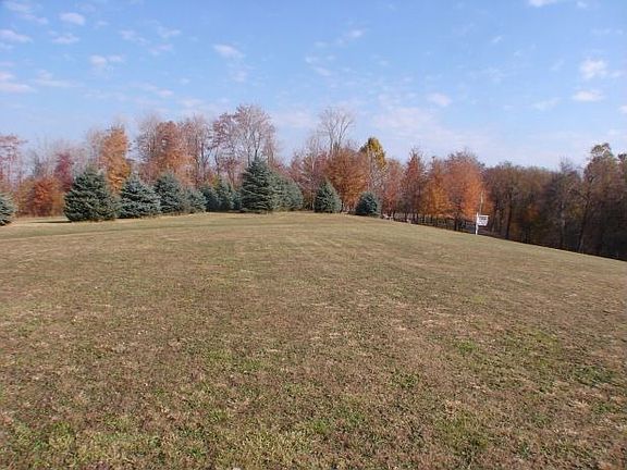 2nd image of 709 Jones Mills Stahlstown Rd