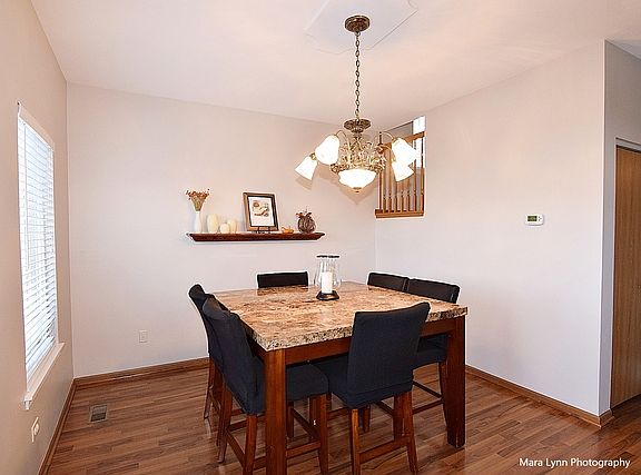 5th image of 2522 Stonybrook Dr