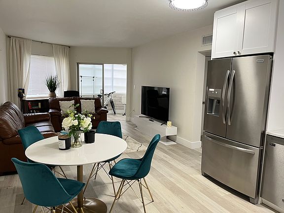 2nd image of 18554 NE 18th Ave #16