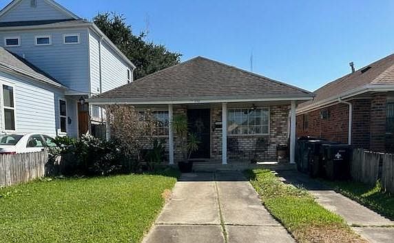1st image of 732 S Gayoso St