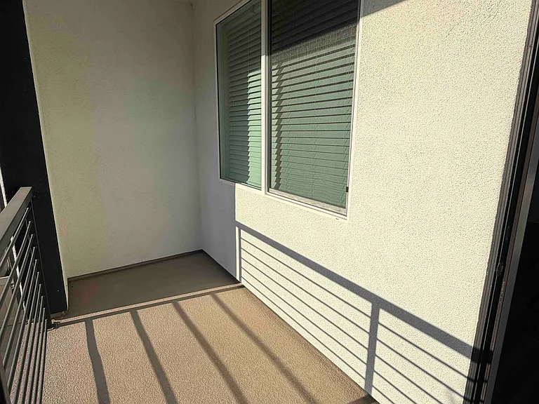 9523 Hannah Way — Photo 3