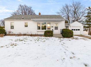 44 Edgemoor Drive, Burlington, VT 05408