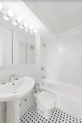 Rented by REAL New York | media 14