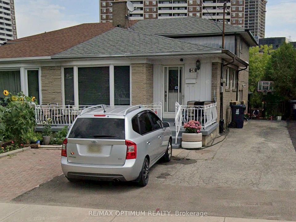 1st image of 43 Lindylou Rd