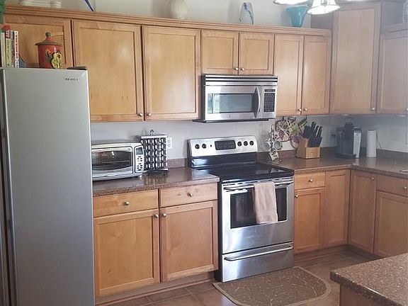 3rd image of 218 Mayors Ln