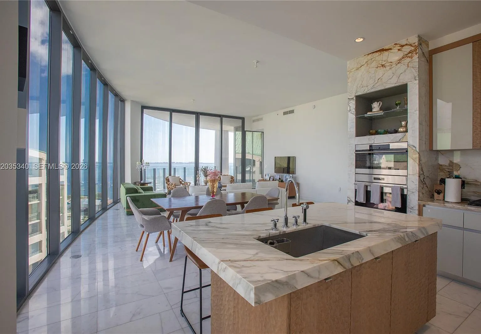 Two Park Grove Condo — Photo 1