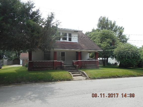 2nd image of 109 W County Road 775s