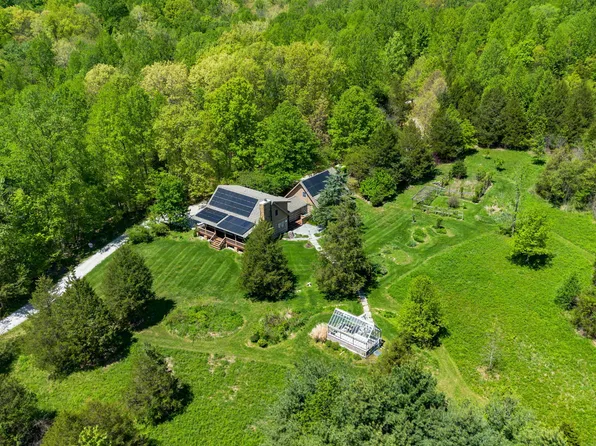 7899 N Briarhopper Rd, Monrovia, IN 46157