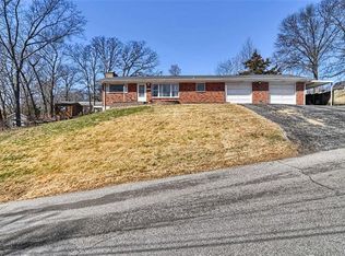 1845 Center Dr, High Ridge, MO 63049