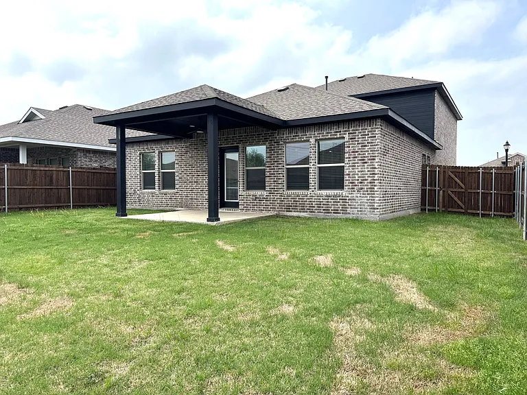 2518 Tahoe Dr — Photo 40