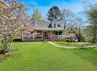 510 Sandy Rd, Dover, TN 37058