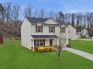 2773 Stonefield Crossing Dr, Winston Salem, NC 27107