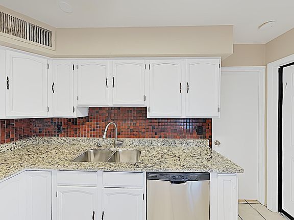 4th image of 3638 W Las Palmaritas Dr