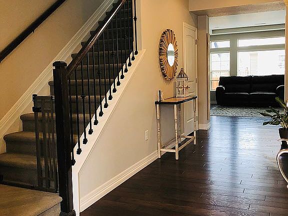 Spacious Foyer