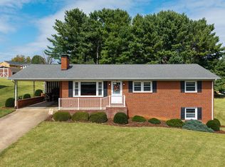 118 Fox Hill Dr, Staunton, VA