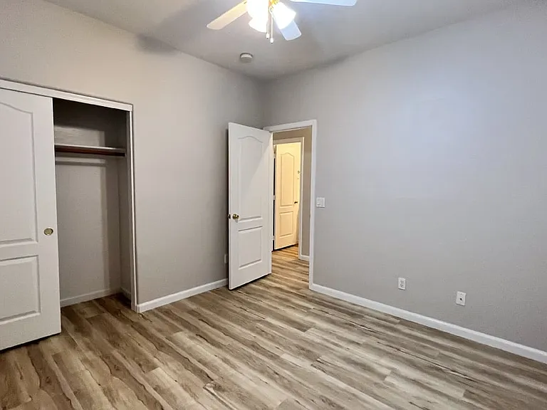 495 N Bluejay Dr — Photo 3