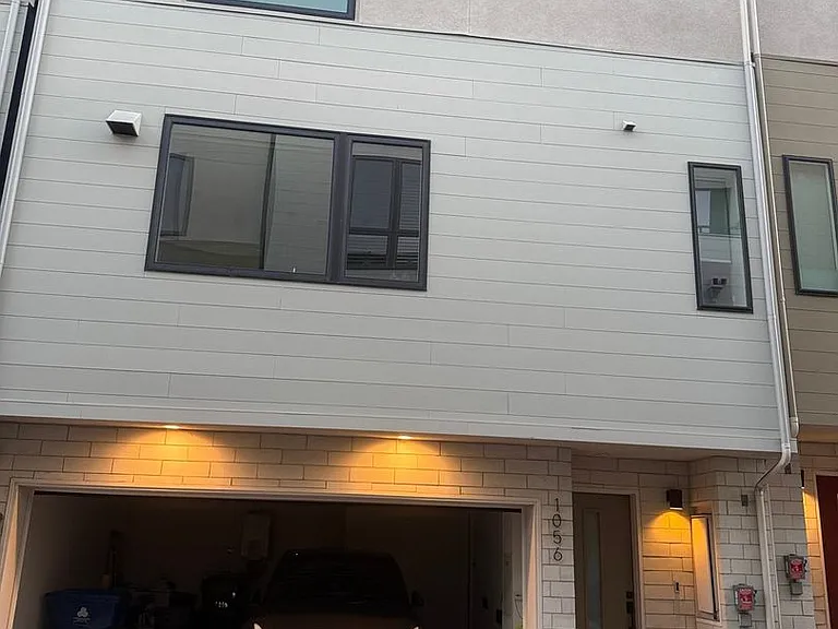 1056 N Joels Pl — Photo 16
